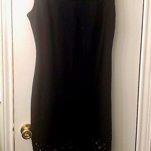 Beautiful sleevless black dress by Mystic